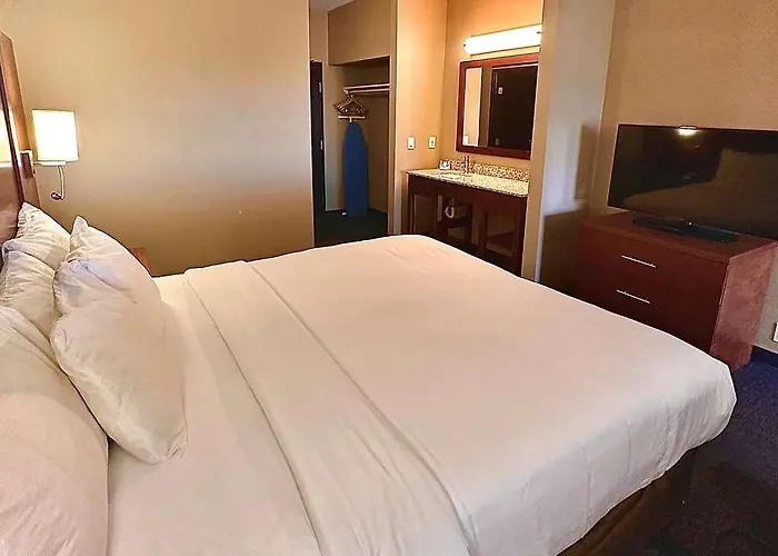 Baymont By Wyndham North 4* Phoenix