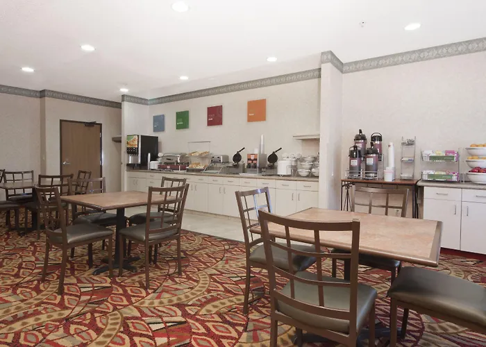 Baymont By Wyndham North 4* Phoenix