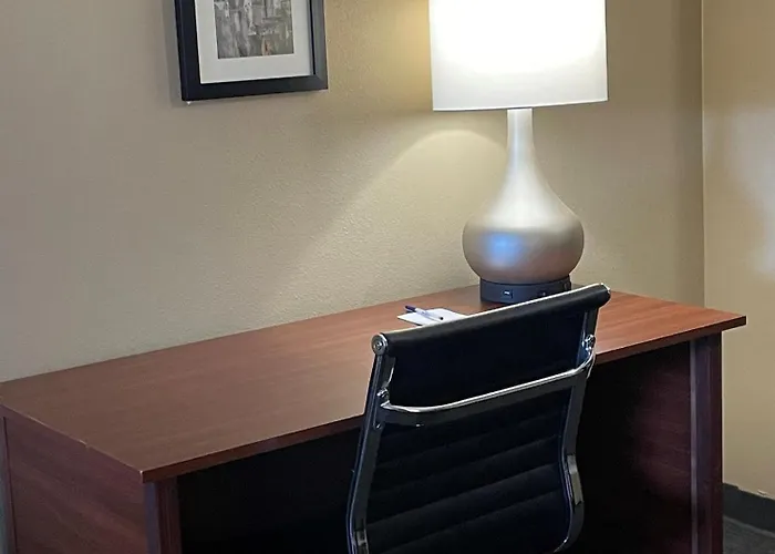 Baymont By Wyndham North 4*
